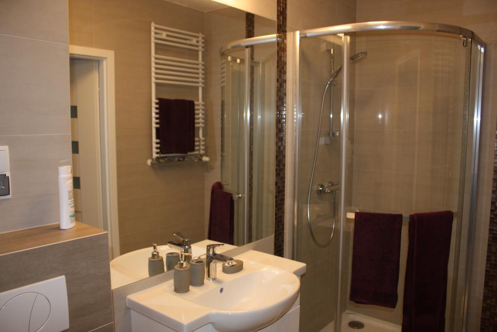 U-stay Bond Apartament