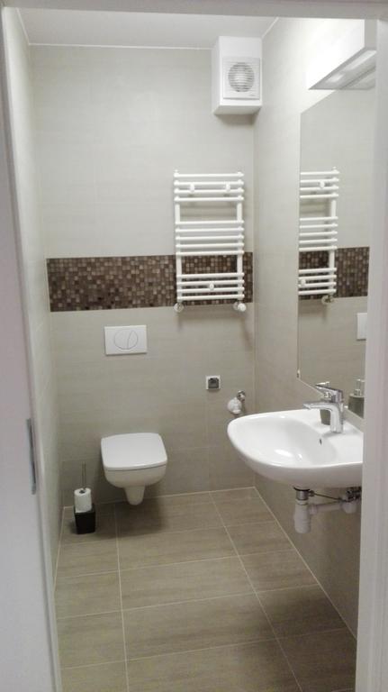 Apartment U-stay Bond Apartament *
