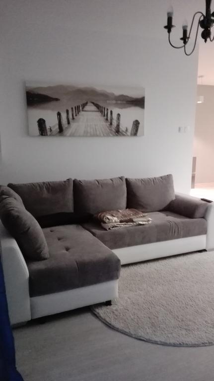 Apartment U-stay Bond Apartament